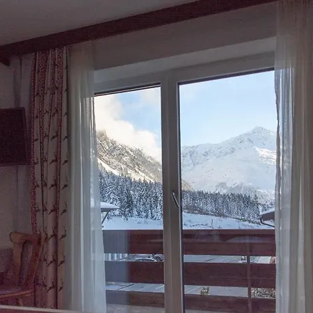 Gasthof Anna St. Leonhard im Pitztal